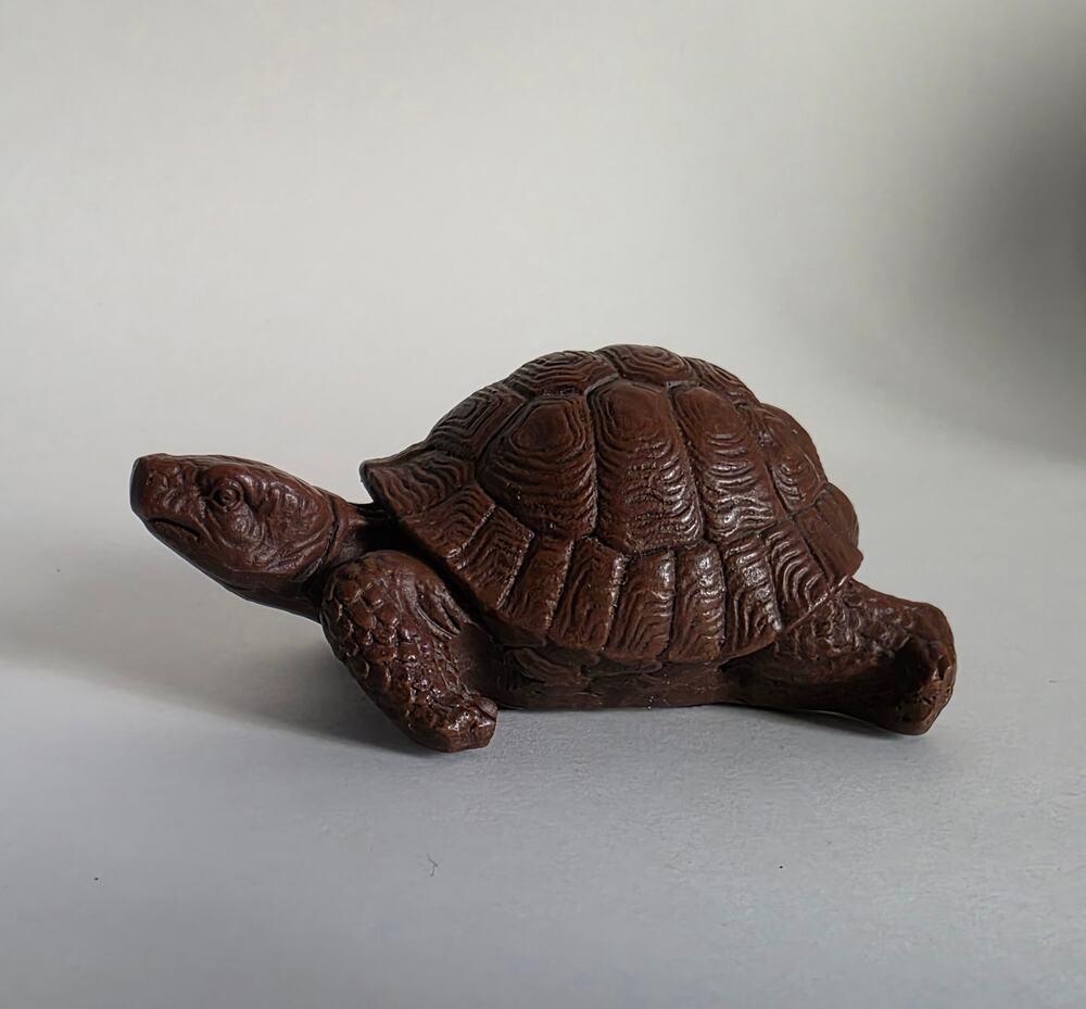 Vintage Red Mill Turtle figurine Resin Handcrafted USA, 4"